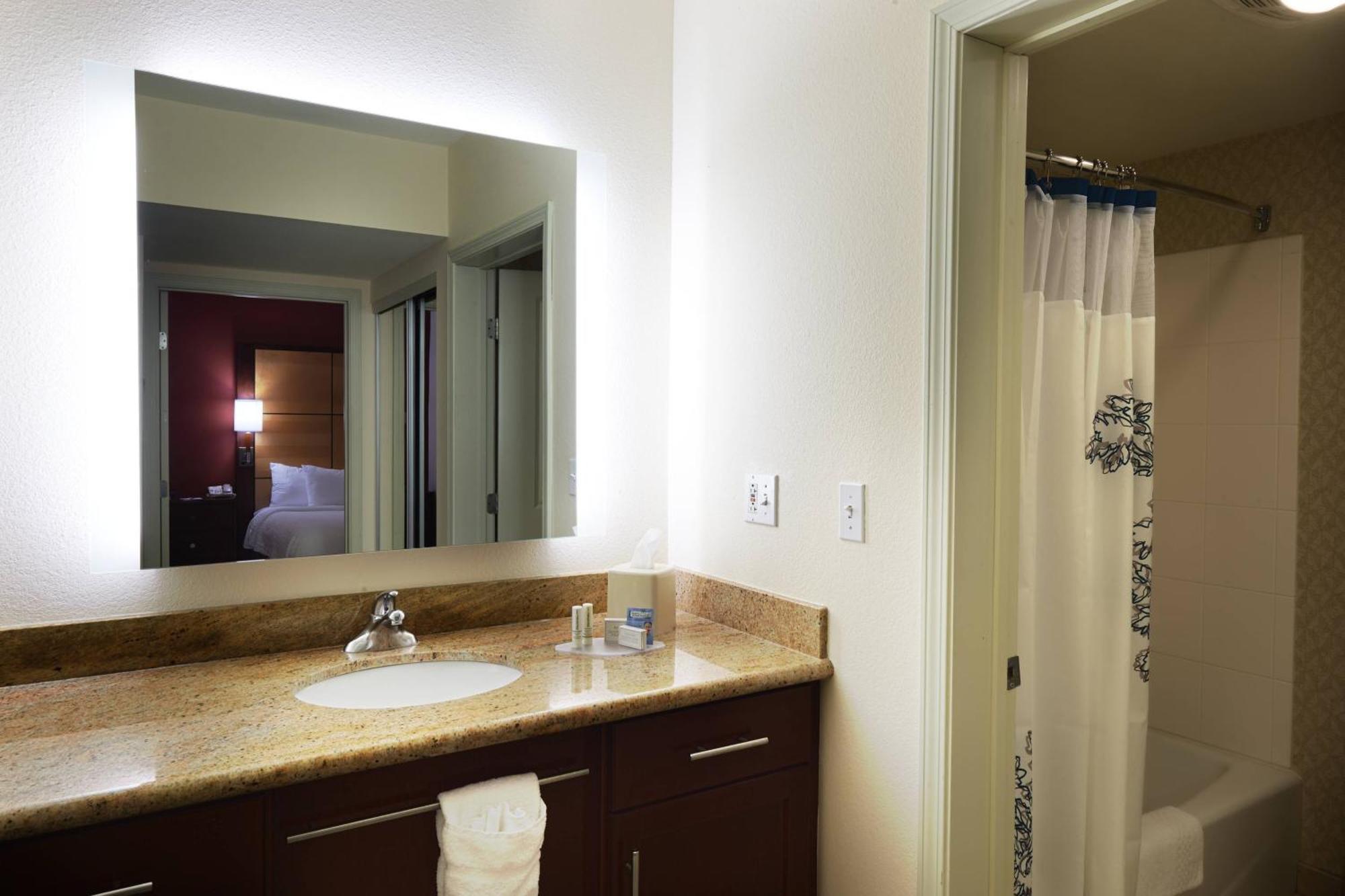 Residence Inn Lafayette Airport Exterior photo